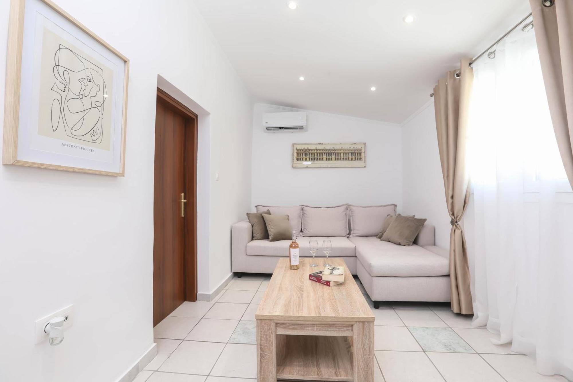 Case de vacanță Nikos Gkogkas House *
